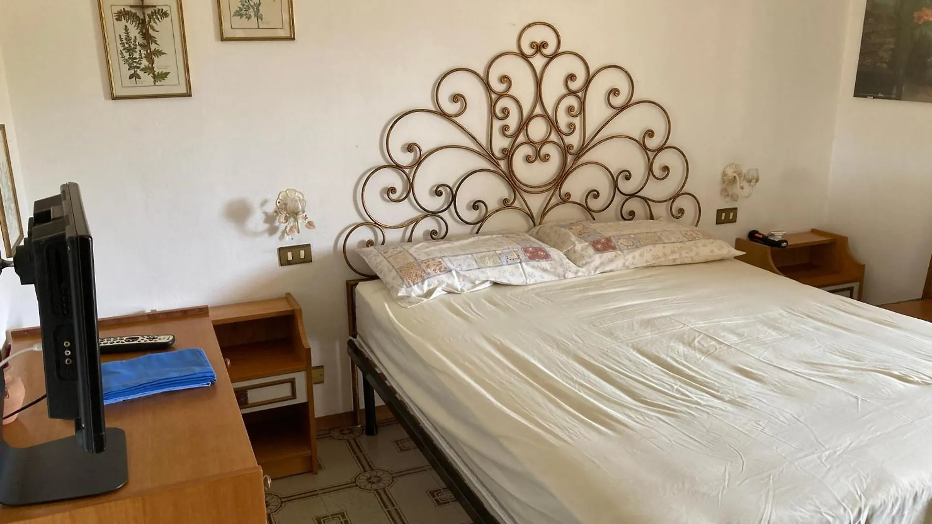 Versilia - Casa Vacanze Con Giardino Marina di Pietrasanta 0*,  Italy